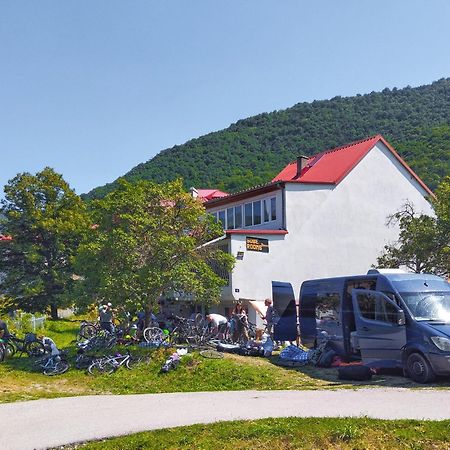 Guesthouse Mirkovic プルジネ エクステリア 写真
