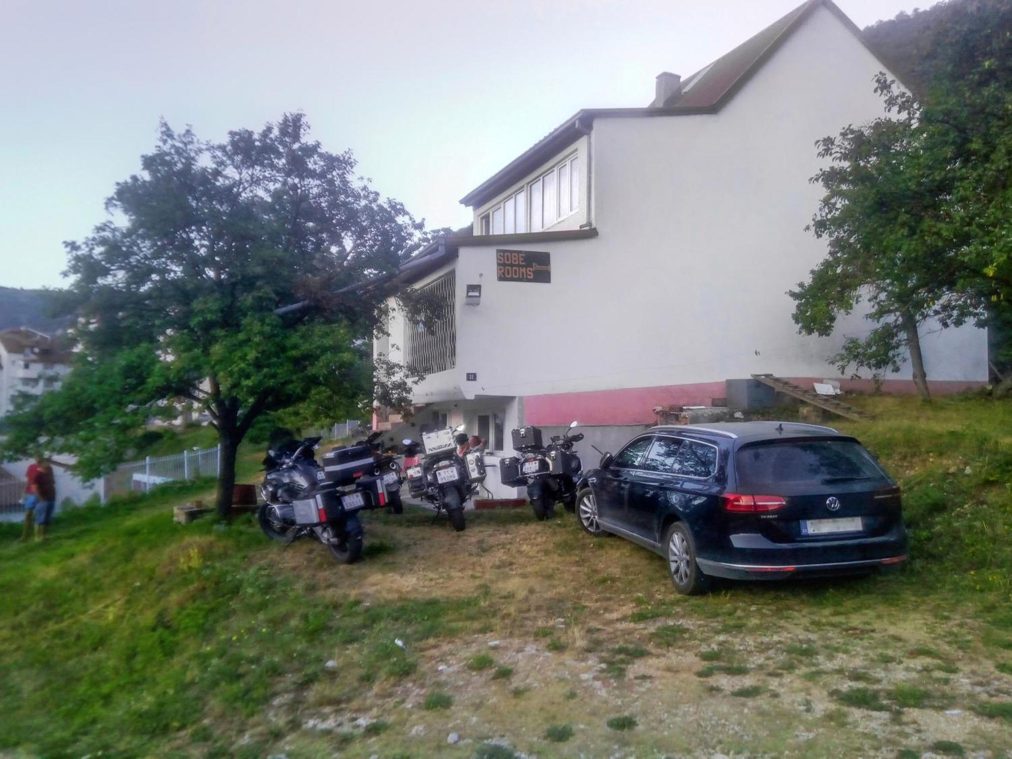 Guesthouse Mirkovic プルジネ エクステリア 写真